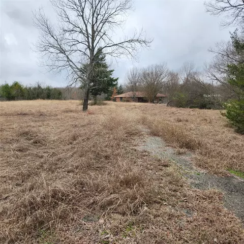 841 County Road 4730 W, Cumby, TX 75433