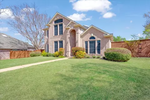 8300 Hillendale Dr, Plano, TX 75025