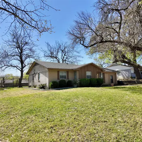 1206 Athens Dr, Mesquite, TX 75149