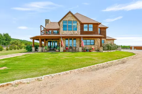 1060 Gordon Mtn Vw Ct, Graford, TX 76449