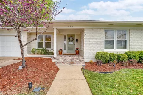 4321 Clay Ave, Fort Worth, TX 76109