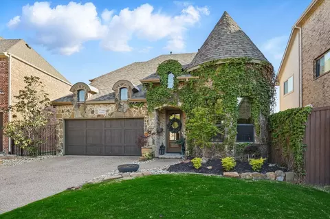 7008 Redstone Ln, Plano, TX 75024