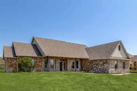 148 Horizon Cir, Azle, TX 76020