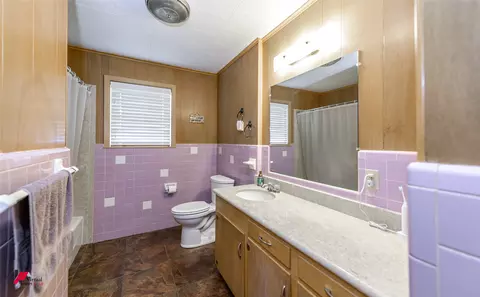Bath - 1201 Coyle St, Springhill, LA 71075 photo 1 of 4