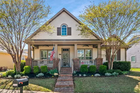 6221 Winter Park Dr, North Richland Hills, TX 76180