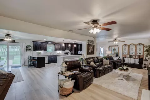 1302 Wilson Rd, Lancaster, TX 75146 photo 40