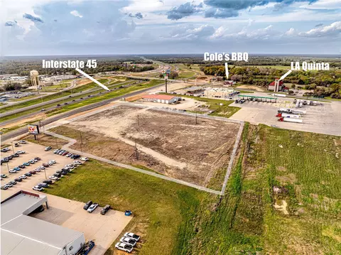 350 Interstate 45 E, Fairfield, TX 75840 photo 4