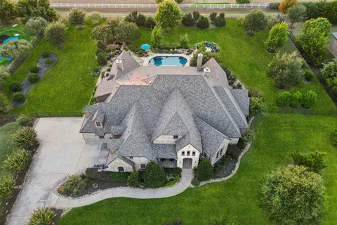 226 Gruene Trl, Lucas, TX 75002