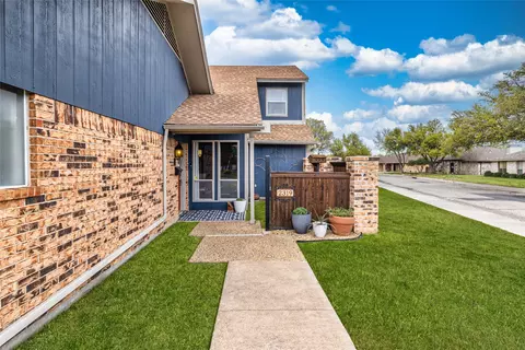 2319 Sheraton Dr, Carrollton, TX 75007