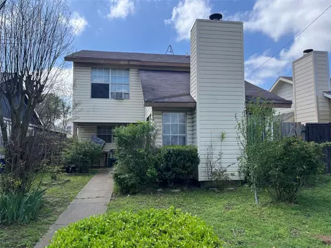 2123 Chatham Square Ct, Dallas, TX 75227