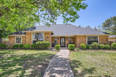 9970 Acklin Dr, Dallas, TX 75243