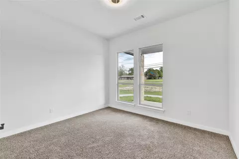 Bedroom - 1209 Griffith Ave, Terrell, TX 75160 photo 4 of 9