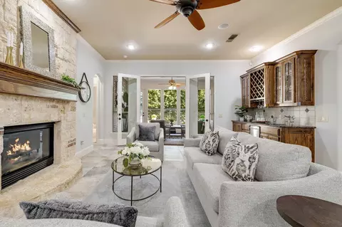 1121 Crystal Falls Dr, Prosper, TX 75078