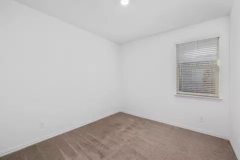Bedroom - 14828 Devils Claw Trl, Haslet, TX 76052 photo 6 of 6