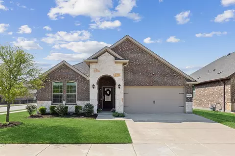 1121 Royal Ln, Celina, TX 75009