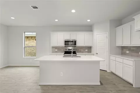 2004 Iris Rd, Melissa, TX 75454 photo 6
