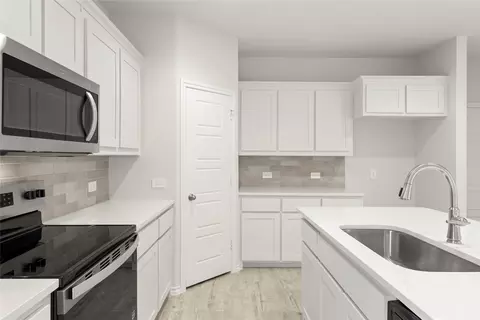 2004 Iris Rd, Melissa, TX 75454 photo 9