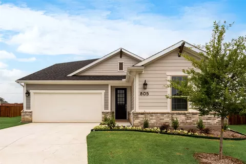805 Hayes Ct, Crowley, TX 76036