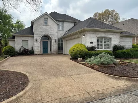 2 Winding Creek Trl, Garland, TX 75043