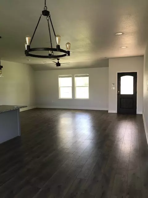 107 Tanglewood Dr, Tool, TX 75143 photo 4
