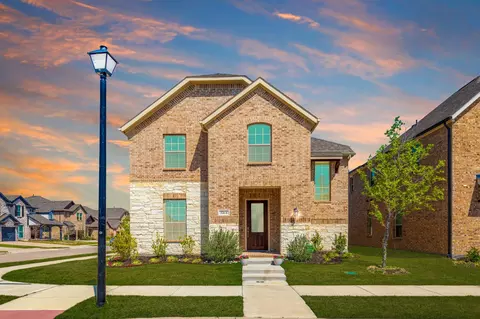 564 Embargo Dr, Royse City, TX 75189