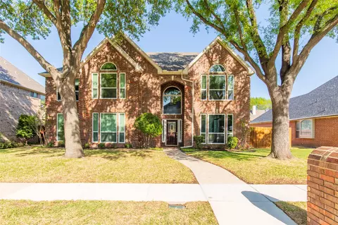 7104 Hillview Dr, Plano, TX 75025