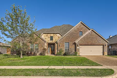 409 Elmcrest Ct, Forney, TX 75126