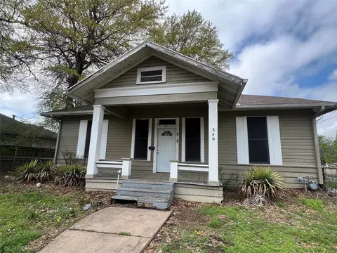 349 Fitzhugh Ave, Paris, TX 75460