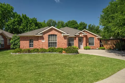 2413 Gunnison Trl, Flower Mound, TX 75028