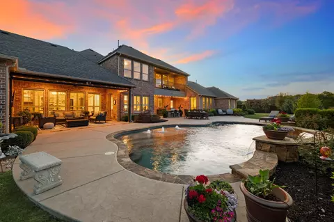 1045 Driscoll Pl, Keller, TX 76248