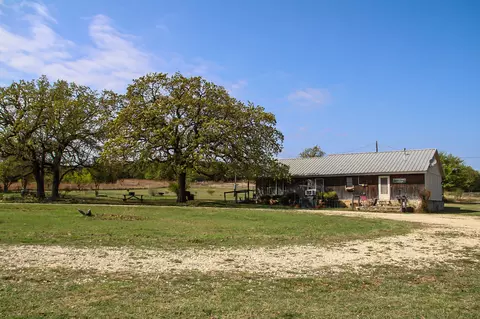 1535 Fm 203, Glen Rose, TX 76043