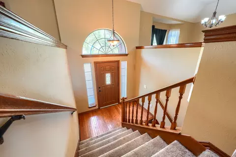 Entry Way - 8418 Bridgewater Dr, Rowlett, TX 75088 photo 2 of 3
