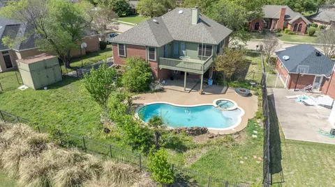 View/Area - 8418 Bridgewater Dr, Rowlett, TX 75088 photo 5 of 5