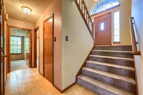 Entry Way - 8418 Bridgewater Dr, Rowlett, TX 75088 photo 3 of 3