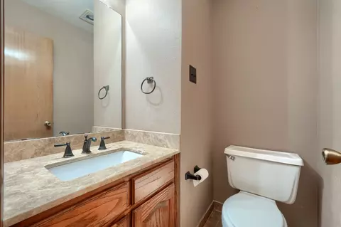 Bath - 8418 Bridgewater Dr, Rowlett, TX 75088 photo 1 of 4
