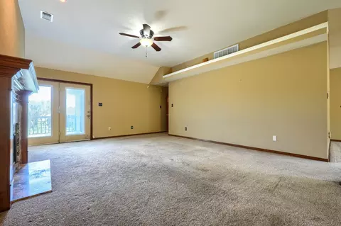 Living - 8418 Bridgewater Dr, Rowlett, TX 75088 photo 4 of 7
