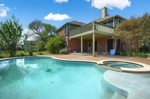 Exterior - 8418 Bridgewater Dr, Rowlett, TX 75088 photo 8 of 8
