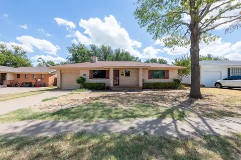 4661 Briarwood Dr, Wichita Falls, TX 76310