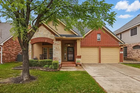 1081 Mason St, Lantana, TX 76226