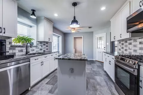 Kitchen - 6606 Buckeye Dr, Rowlett, TX 75089 photo 1 of 4