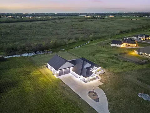 2300 Wincrest Dr, Rockwall, TX 75032