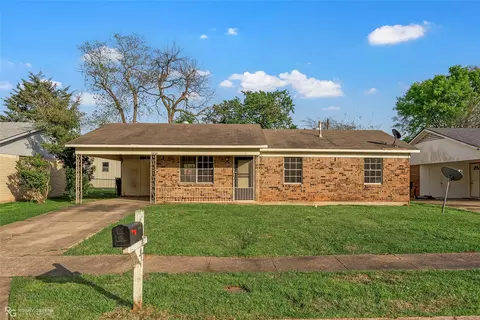 1414 Teekell, Bossier City, LA 71111