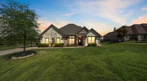 301 Rs County Road 3390, Emory, TX 75440