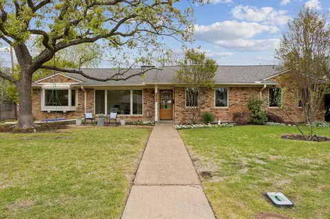 3215 Princess Ln, Dallas, TX 75229