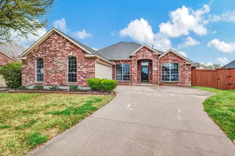 8105 Sawgrass Ln, Rowlett, TX 75089