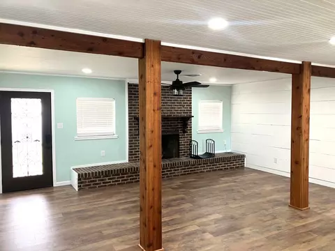 709 E Ham Ave, De Leon, TX 76444 photo 5