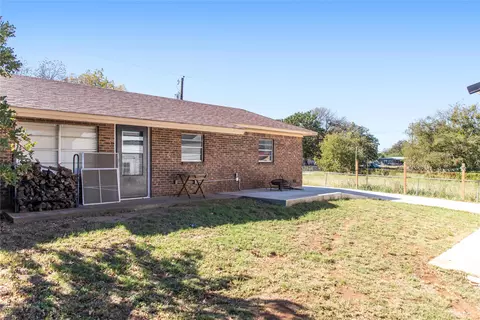 709 E Ham Ave, De Leon, TX 76444 photo 30