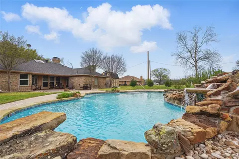3 Michael Dr, Heath, TX 75032