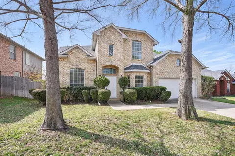 6 Mary Lou Ct, Mansfield, TX 76063