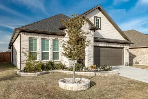 2000 Gill Star Dr, Haslet, TX 76052